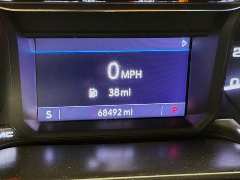 Used 2021 GMC Sierra 1500 Elevation image 8