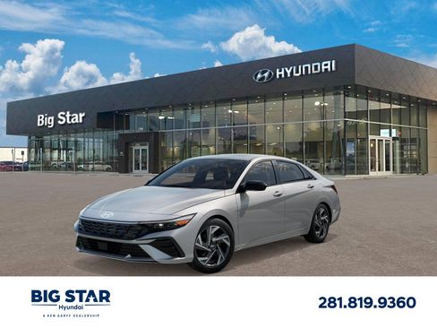 New 2026 Hyundai Elantra SEL Sport FWD image 1