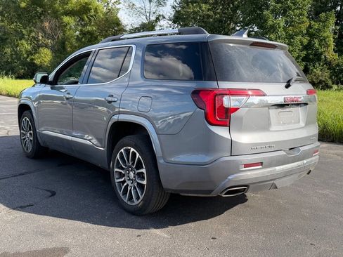 Used 2020 GMC Acadia Denali w/ Technology Package AWD/4WD image 8