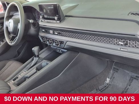 Used 2025 Honda Accord SE image 31