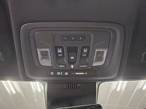 Used 2026 GMC Sierra 3500 Denali Ultimate AWD/4WD image 36
