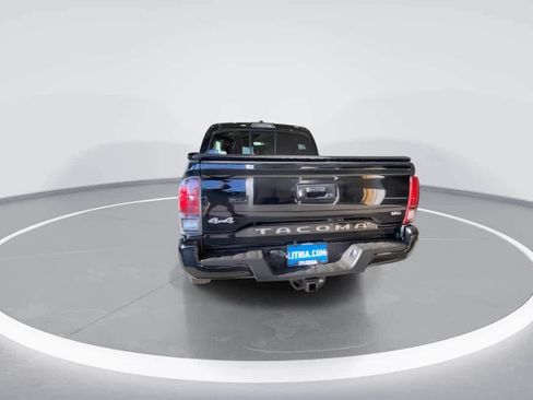 Certified 2021 Toyota Tacoma SR AWD/4WD image 7