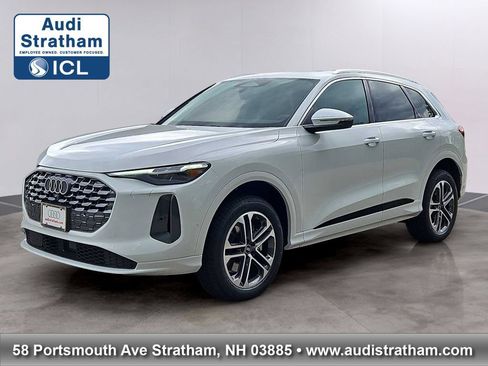 New 2026 Audi Q5 Premium AWD/4WD image 1