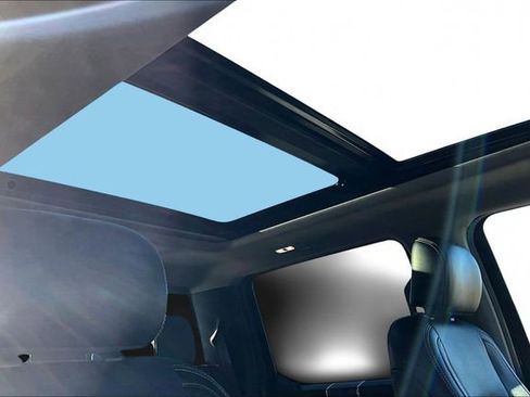 Used 2018 Ford F150 Lariat w/ Equipment Group 502A Luxury image 28