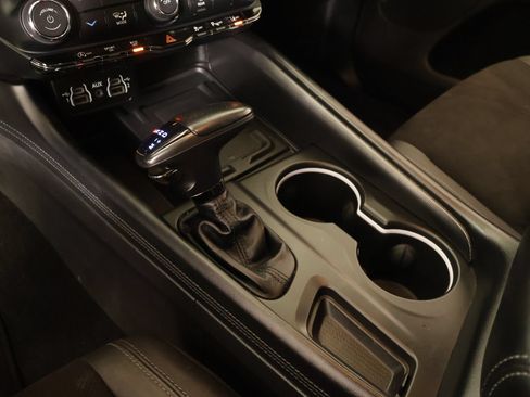 Used 2022 Dodge Durango GT AWD/4WD image 9