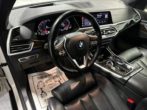 Used 2020 BMW X5 xDrive40i w/ Premium Package image 8