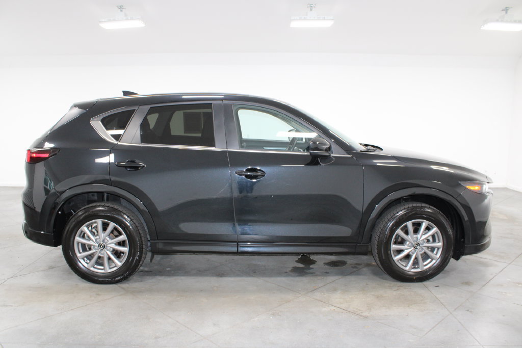 Used 2025 MAZDA CX-5 AWD 2.5 S w/ Preferred Package image 11