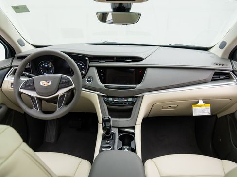 New 2026 Cadillac XT5 Premium Luxury w/ Driver Assist Package image 10