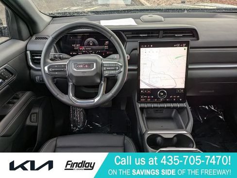 Used 2025 GMC Terrain Elevation w/ Elevation Premium Package AWD/4WD image 29