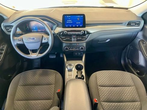 Used 2025 Ford Escape Active AWD/4WD image 13