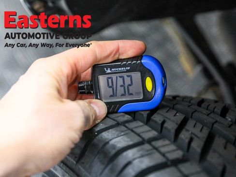 Used 2022 Toyota Tacoma SR w/ SR Convenience Package image 25