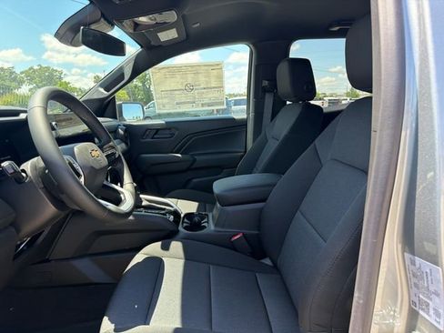 New 2026 Chevrolet Colorado W/T w/ WT Custom Package RWD image 22