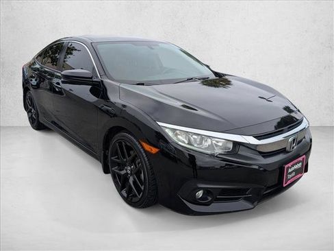 Used 2018 Honda Civic EX-L image 3