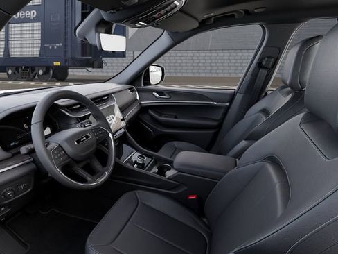 New 2026 Jeep Grand Cherokee L Limited AWD/4WD image 22
