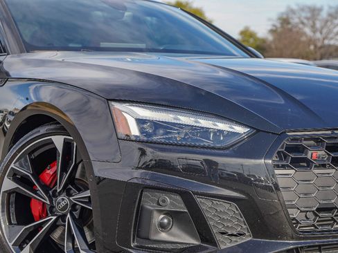 Used 2022 Audi S5 Prestige image 2