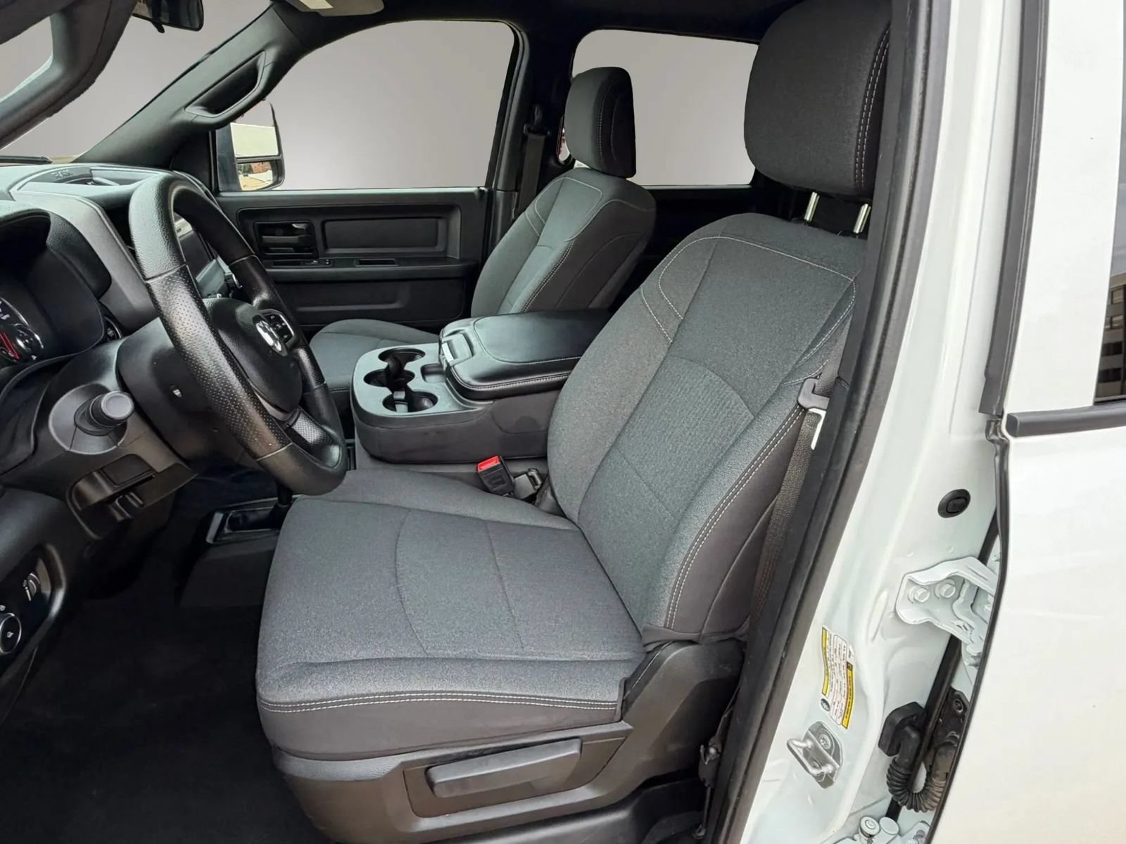 Used 2023 RAM 2500 Tradesman AWD/4WD image 3