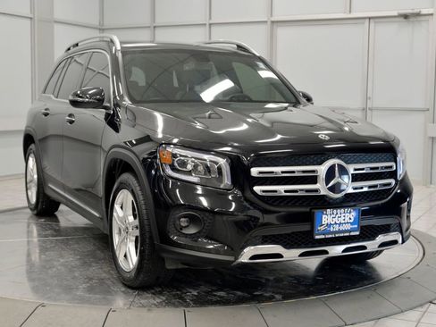 Used 2020 Mercedes-Benz GLB 250 4MATIC image 2
