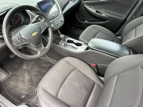 Used 2020 Chevrolet Malibu LS w/ Driver Confidence Package II FWD image 9