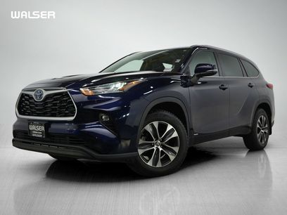Used 2022 Toyota Highlander XLE