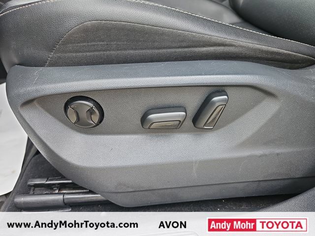 Used 2019 Volkswagen Tiguan SE FWD image 13