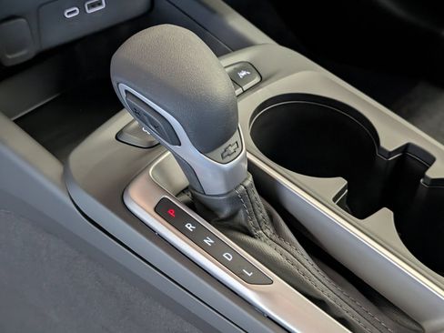 New 2026 Chevrolet Trax LS FWD image 21