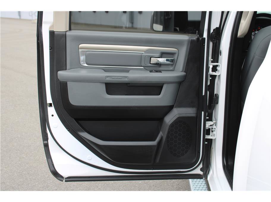 Used 2018 RAM 1500 Big Horn AWD/4WD image 11