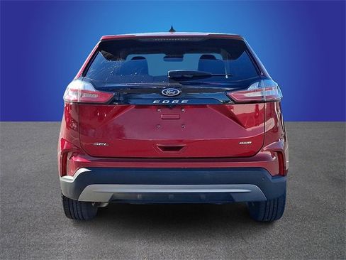 Used 2023 Ford Edge SEL image 5