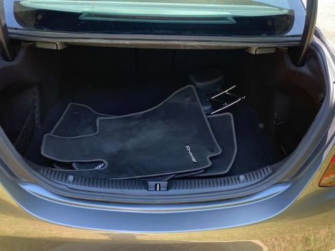 Used 2020 Mercedes-Benz C 300 Sedan image 28