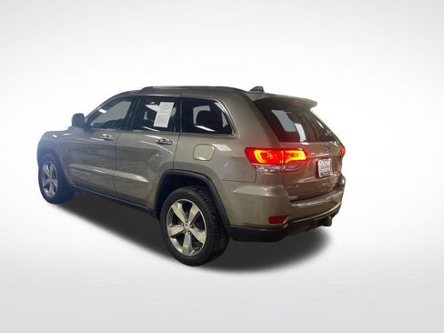 Used 2016 Jeep Grand Cherokee Limited w/ Trailer Tow Group IV AWD/4WD image 3
