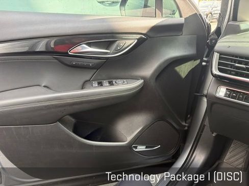 Used 2024 Buick Envision Preferred AWD/4WD image 10