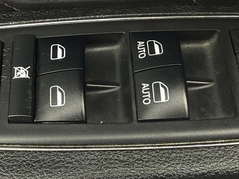 Used 2018 Dodge Charger R/T Scat Pack w/ Dynamics Package RWD image 41