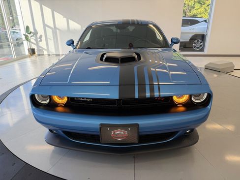 Used 2019 Dodge Challenger R/T Scat Pack w/ Shaker Package image 64