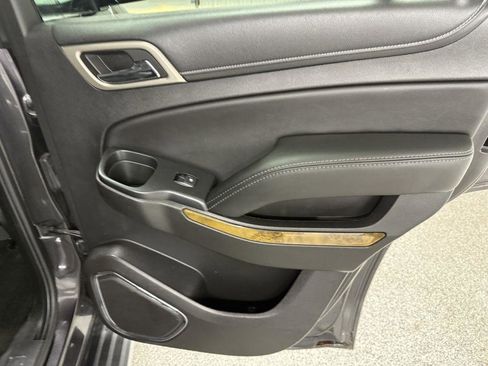 Used 2017 GMC Yukon Denali w/ Open Road Package image 35