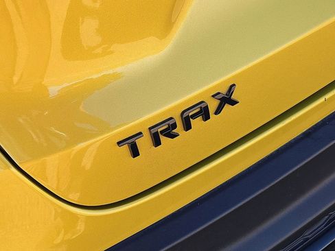 Used 2024 Chevrolet Trax RS w/ Driver Confidence Package image 12