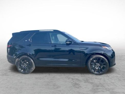Certified 2025 Land Rover Discovery Dynamic SE AWD/4WD image 4