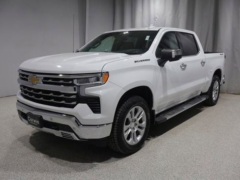 Used 2023 Chevrolet Silverado 1500 LTZ AWD/4WD image 7