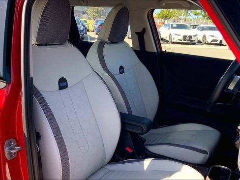 Certified 2025 MINI Cooper S image 8