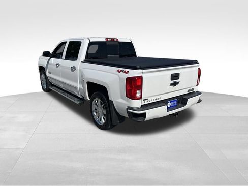Used 2018 Chevrolet Silverado 1500 High Country AWD/4WD image 4