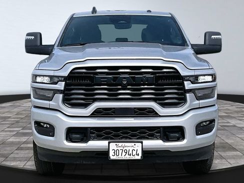 Certified 2026 RAM 2500 Big Horn AWD/4WD image 28