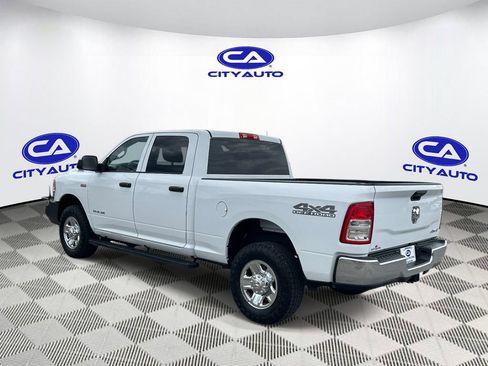 Used 2022 RAM 2500 Tradesman w/ Chrome Appearance Group AWD/4WD image 7