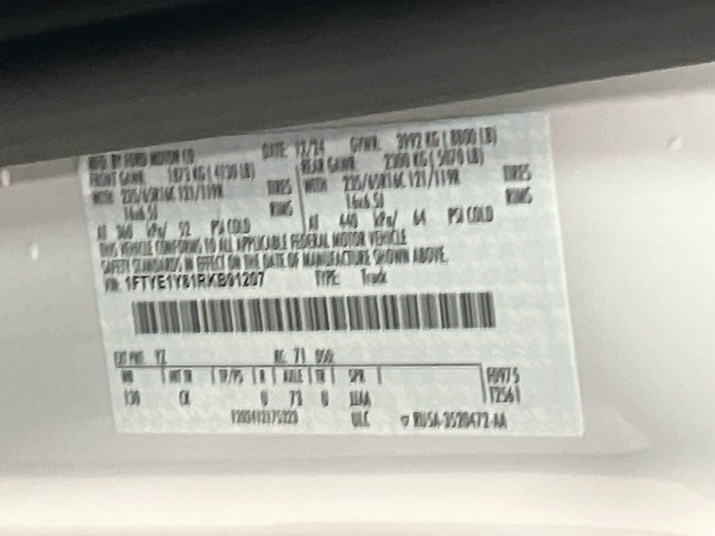 Used 2024 Ford Transit 150 Low Roof RWD image 29