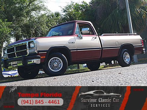 Used 1992 Dodge D/W Truck 150 RWD image 1