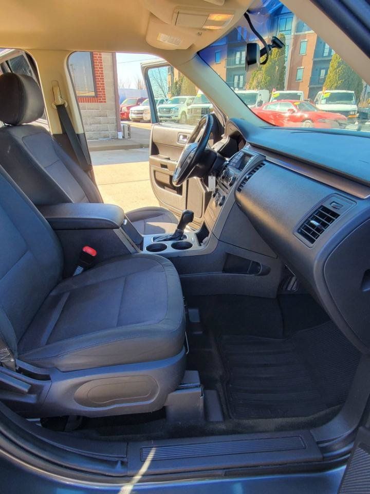 Used 2016 Ford Flex SE FWD image 15