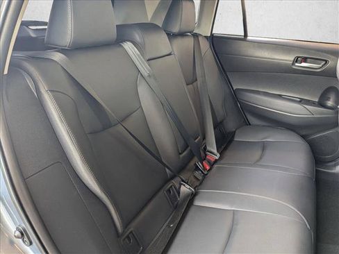 Used 2023 Toyota Corolla Cross XLE w/ Convenience Package FWD image 21