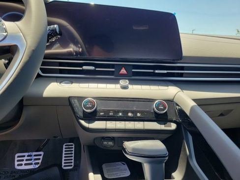 New 2026 Hyundai Elantra SEL w/ Cargo Package FWD image 12