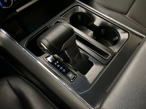 Used 2025 Ford F150 Lariat w/ Equipment Group 502A High image 27