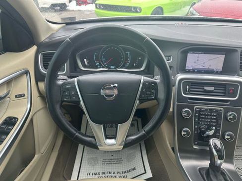 Used 2014 Volvo S60 T5 image 21