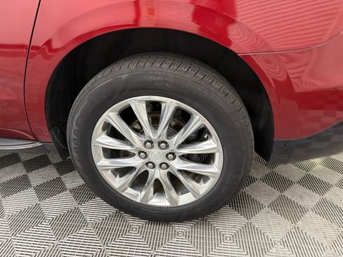 Used 2018 Buick Enclave Premium w/ Trailering Package FWD image 21