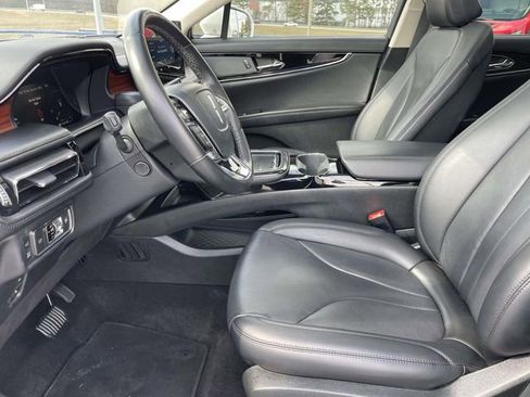 Used 2022 Lincoln Nautilus Reserve image 17