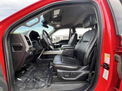Used 2021 Ford F250 Lariat w/ Lariat Ultimate Package AWD/4WD image 33